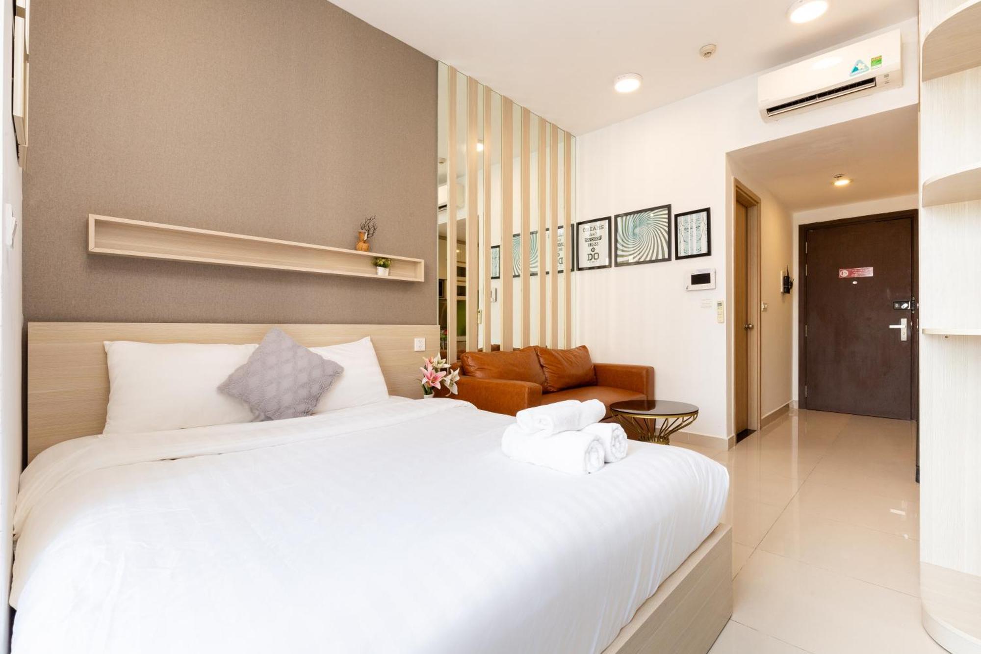 Ct Apartment At Rivergate Residence D4 Хошимин Экстерьер фото